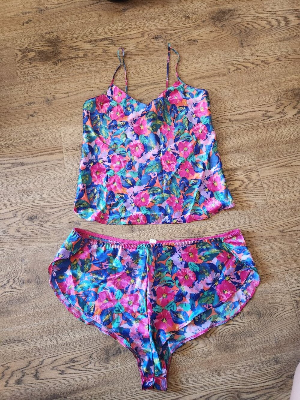 Vintage 80s/90s Boudior Floral Cami and Shorts Set Sz Lrg